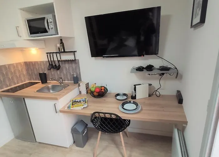 Apartment Home&work 201 - Hypercentre - Fibre Et Parking A Proximite Niort