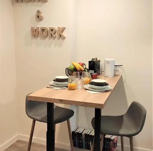 Apartment Home&work 201 - Hypercentre - Fibre Et Parking A Proximite Niort