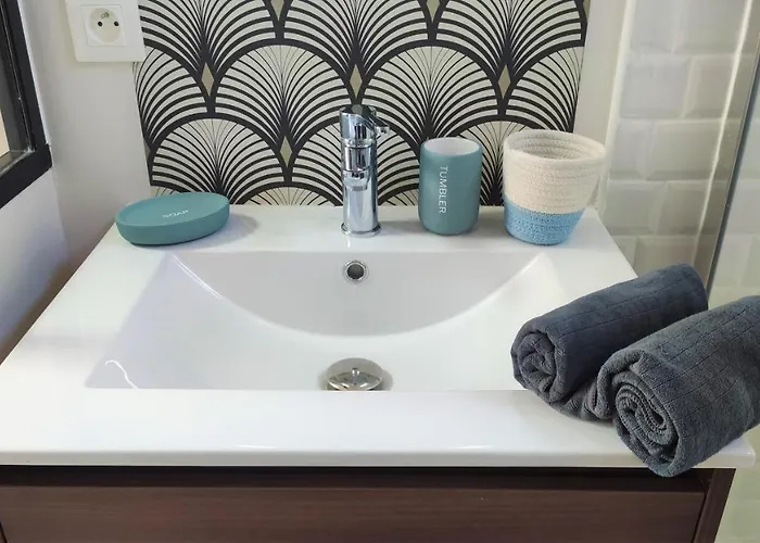 Home&work 201 - Hypercentre - Fibre Et Parking A Proximite Apartment Niort